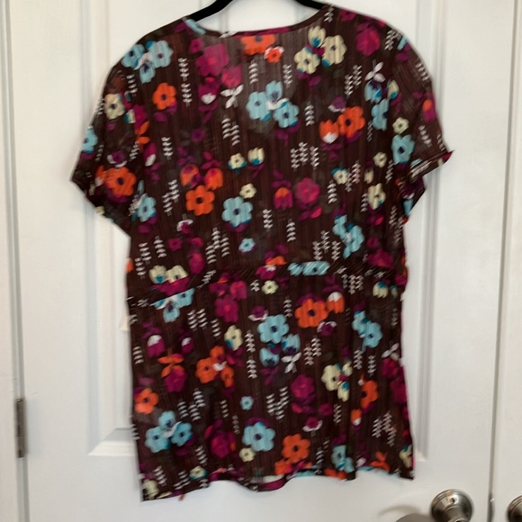 Koi Mock Wrap Scrub Top - Picture 5 of 5